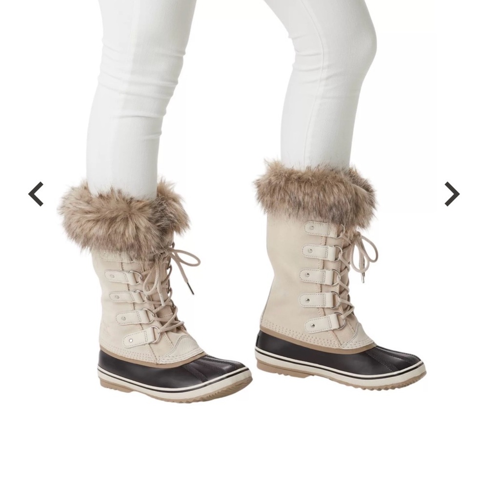 Sorel Cream and Brown Lace Up Boots